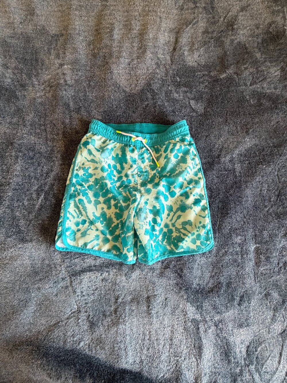 Like New Cat & Jack Swim Trunks Size Large (10/12)